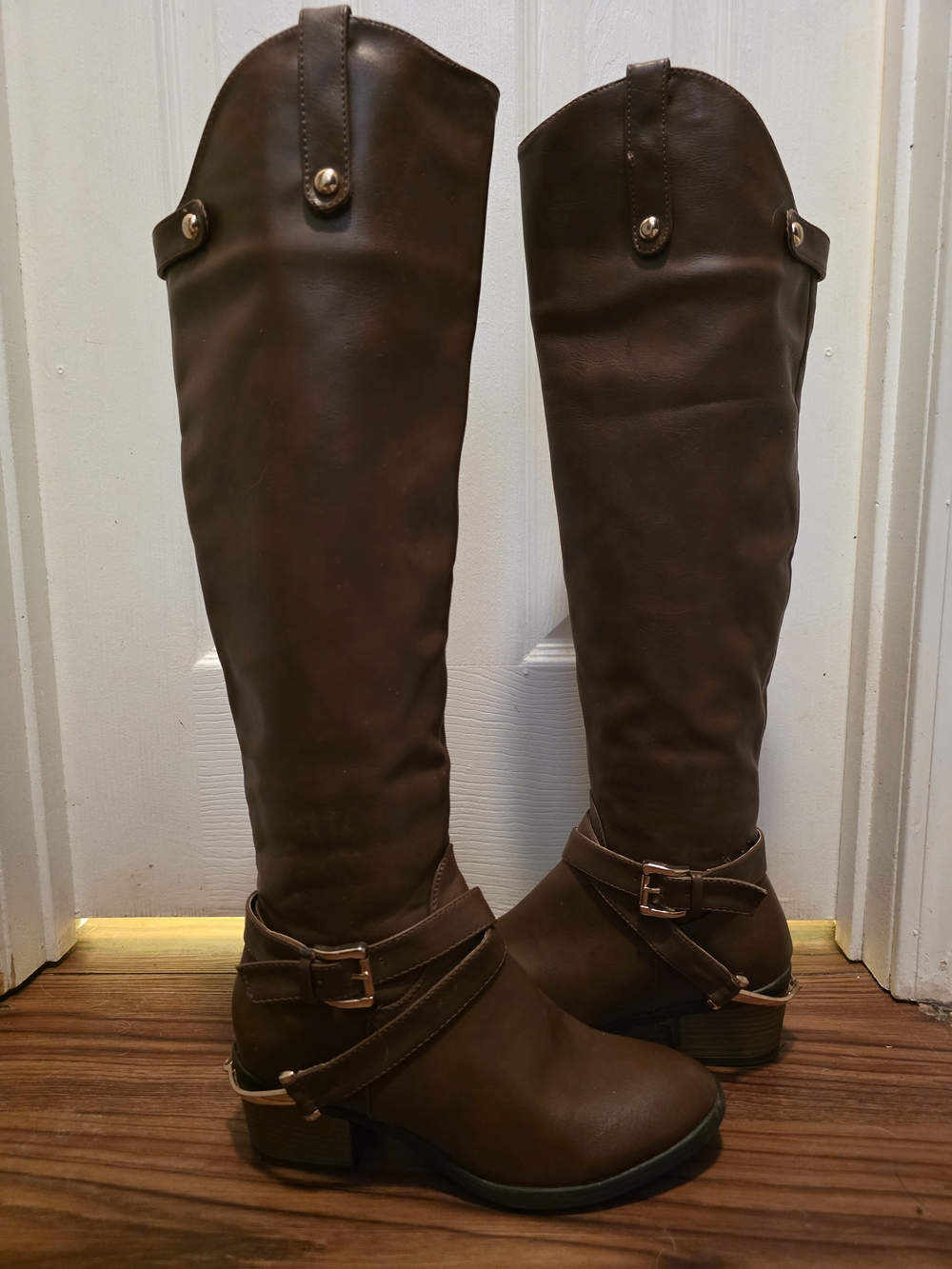 Women's Tall Brown Riding Boots - Classic Knee-High Style